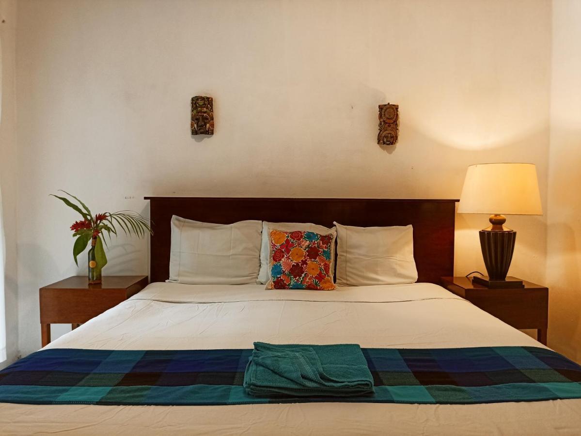 Casa De Los Pajaros - B&B Valladolid  Eksteriør bilde