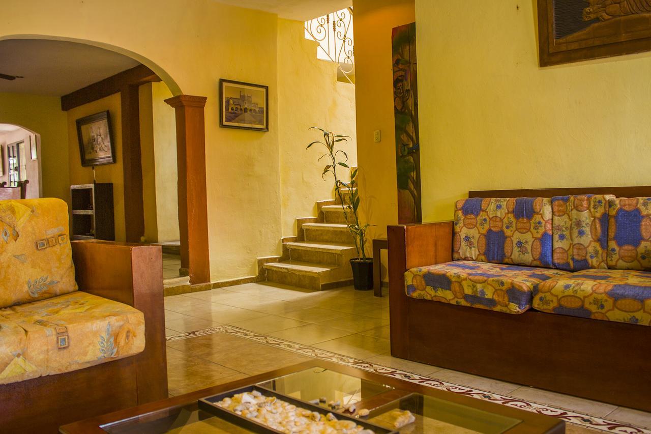 Casa De Los Pajaros - B&B Valladolid  Eksteriør bilde